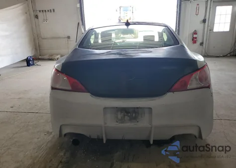 2011 Hyundai Genesis Coupe 2.0T из США, поврежденный, VIN KMHHT6KD2BU045977